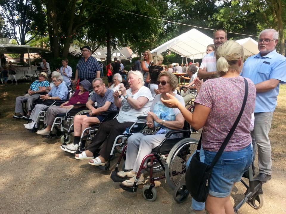 Rollstuhlschieben2018c