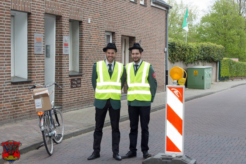 2015_05_01_3817_800x533